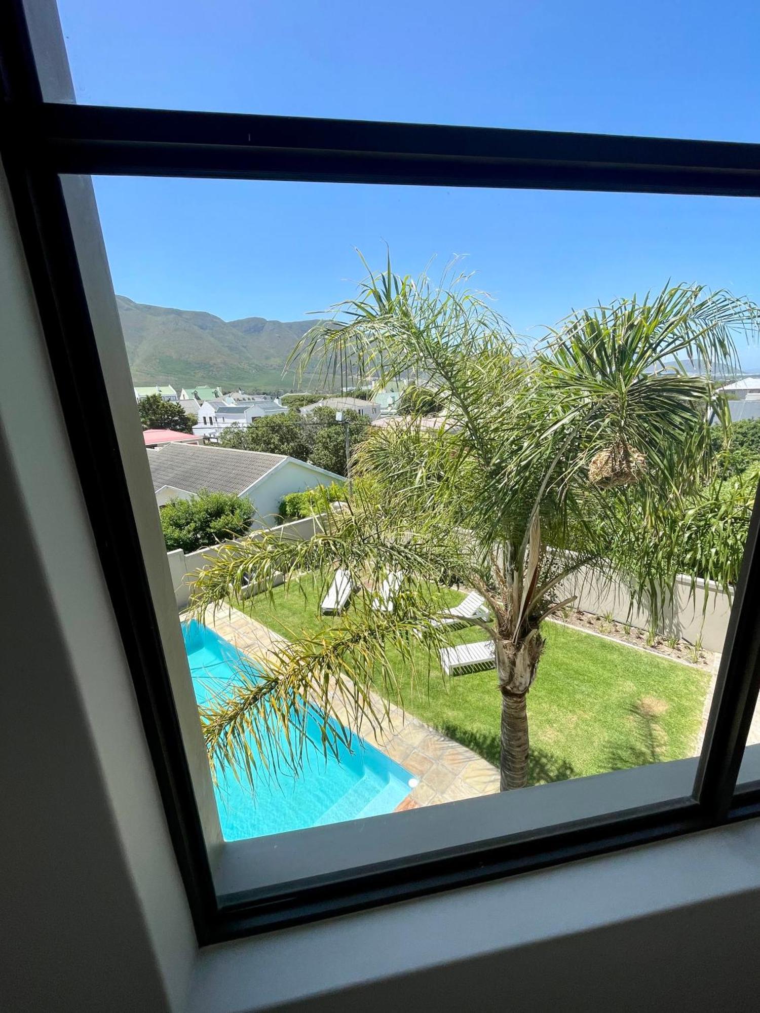 Bird'S View Guest Accommodation Hermanus Exterior foto