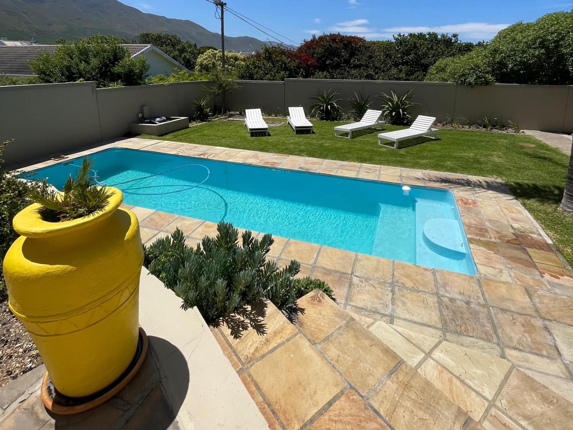 Bird'S View Guest Accommodation Hermanus Exterior foto